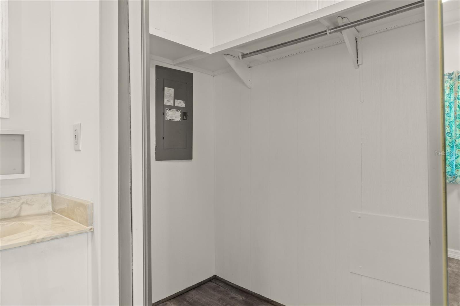 Image 25 of 46 For 7356 Western Circle Drive