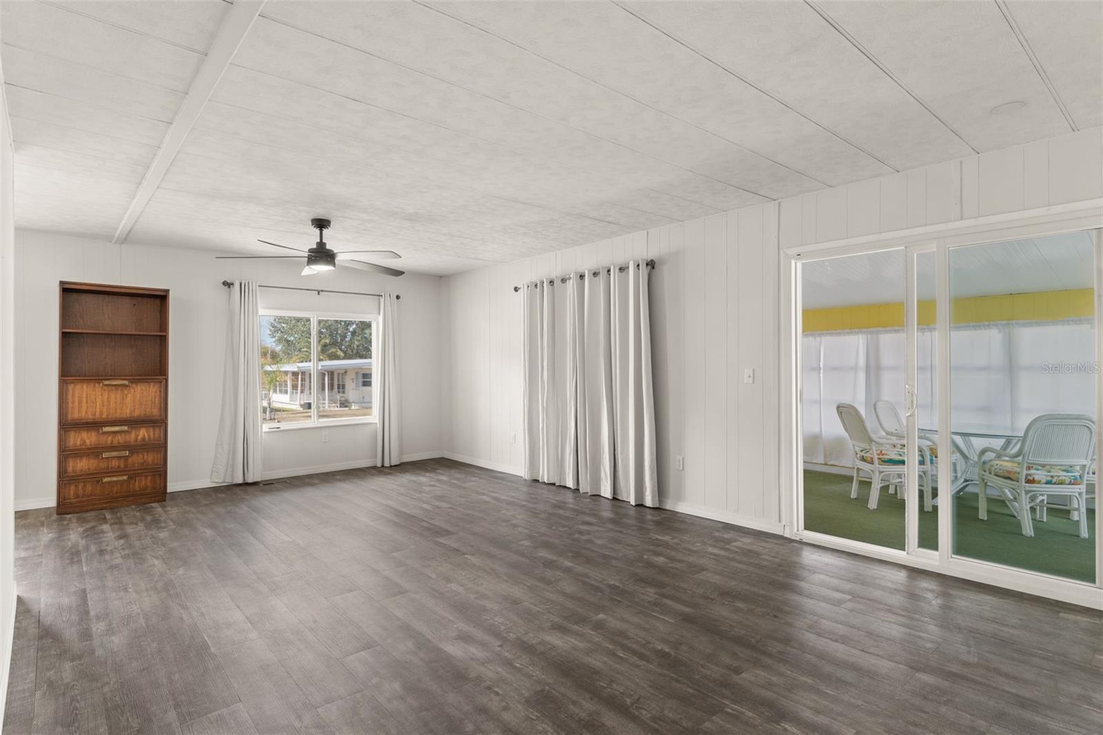 Image 7 of 46 For 7356 Western Circle Drive