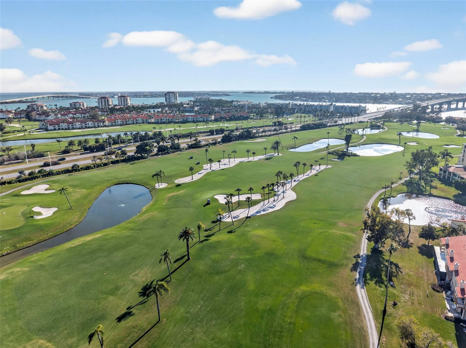 Image 33 of 37 For 6210 Sun Boulevard 112