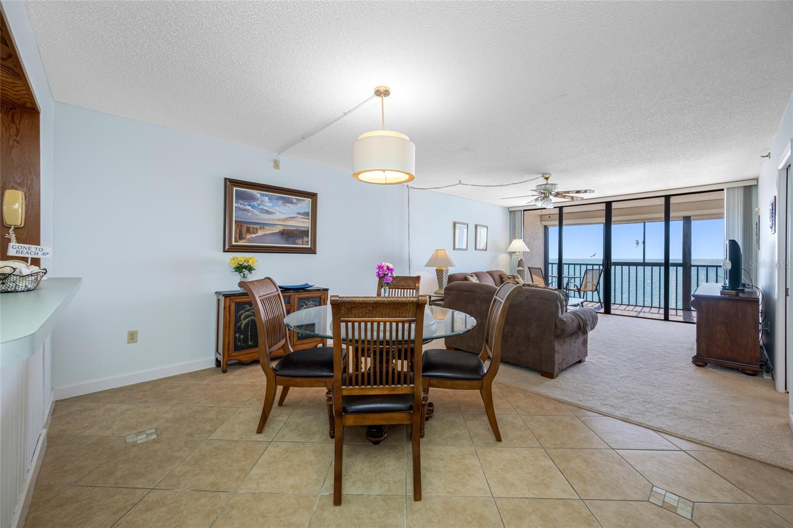 Listing photo id 13 for 15462 Gulf Boulevard 603