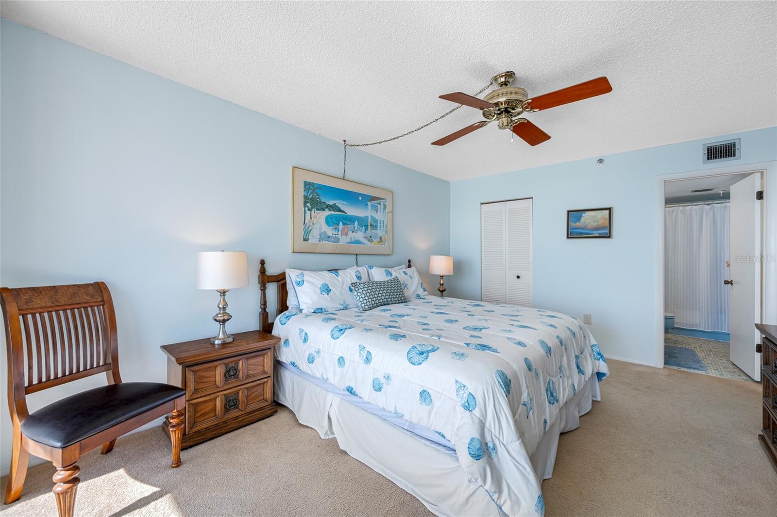 Listing photo id 27 for 15462 Gulf Boulevard 603