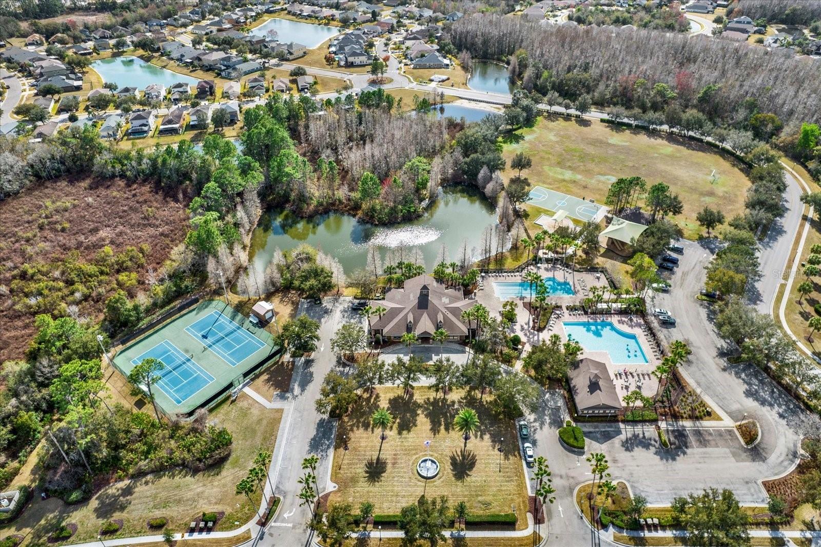 Image 32 of 39 For 4733 Royal Birkdale Way