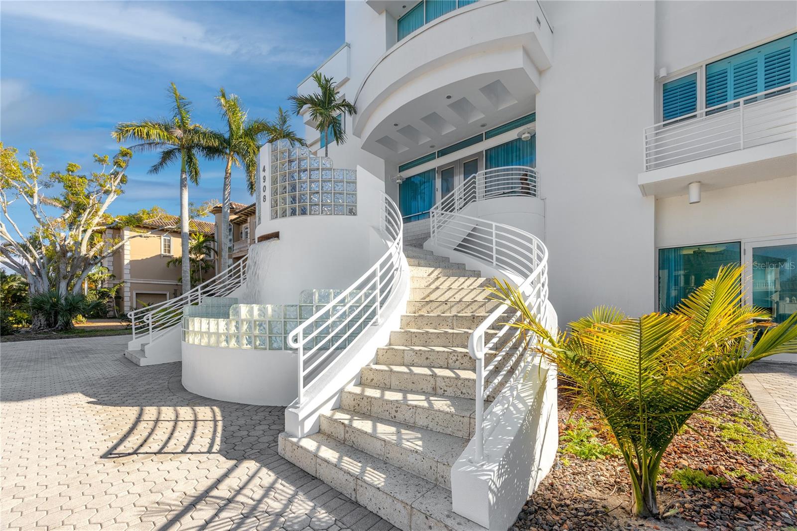 Image 45 of 87 For 4908 64th Drive W