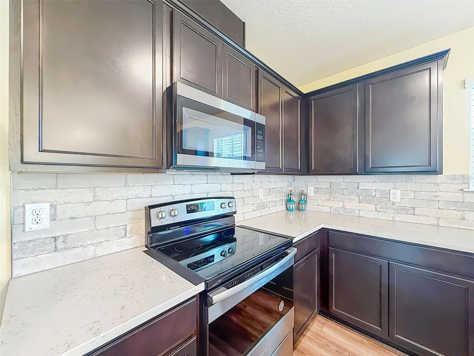 Image 20 of 57 For 9324 Rally Spring Loop