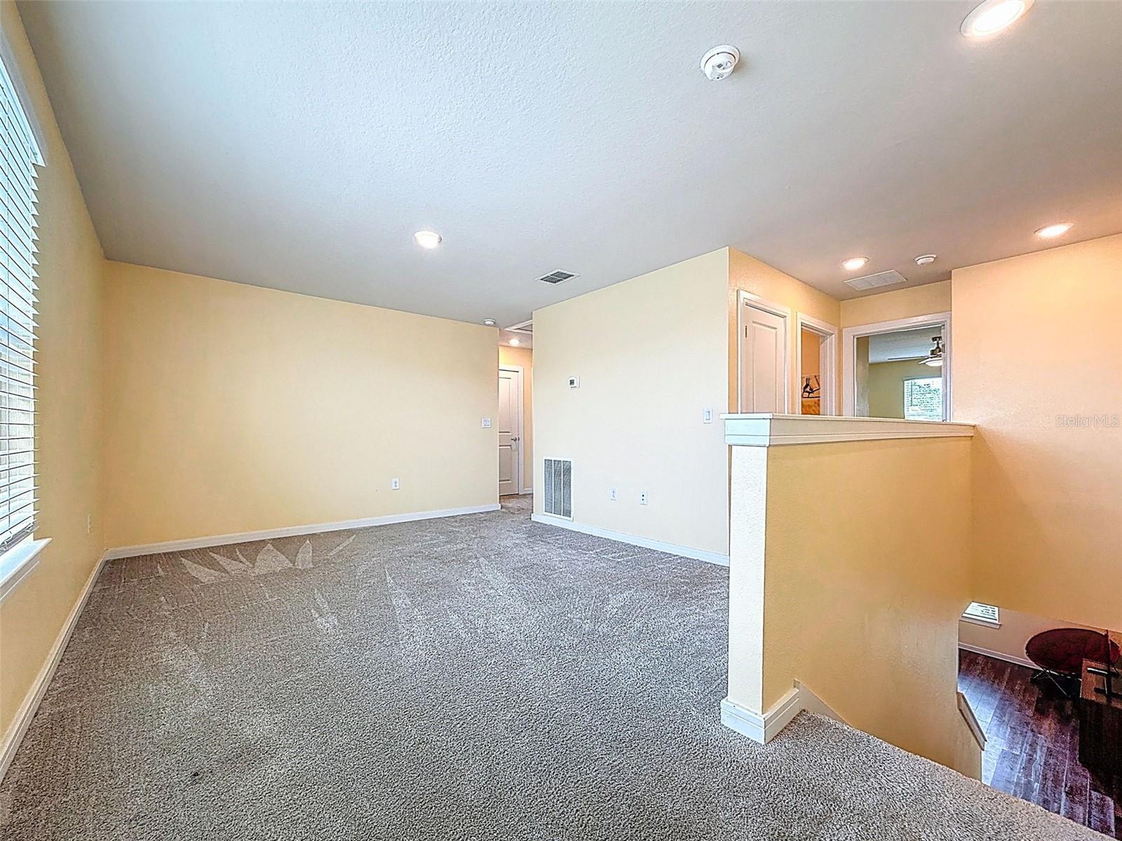 Image 24 of 57 For 9324 Rally Spring Loop