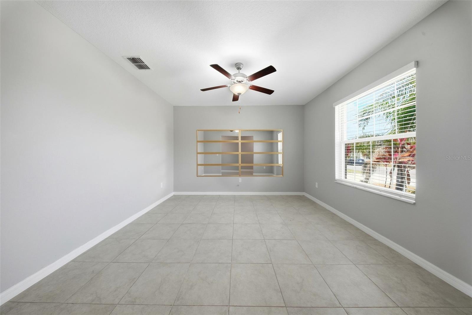 Image 13 of 45 For 15617 Charr Island Street