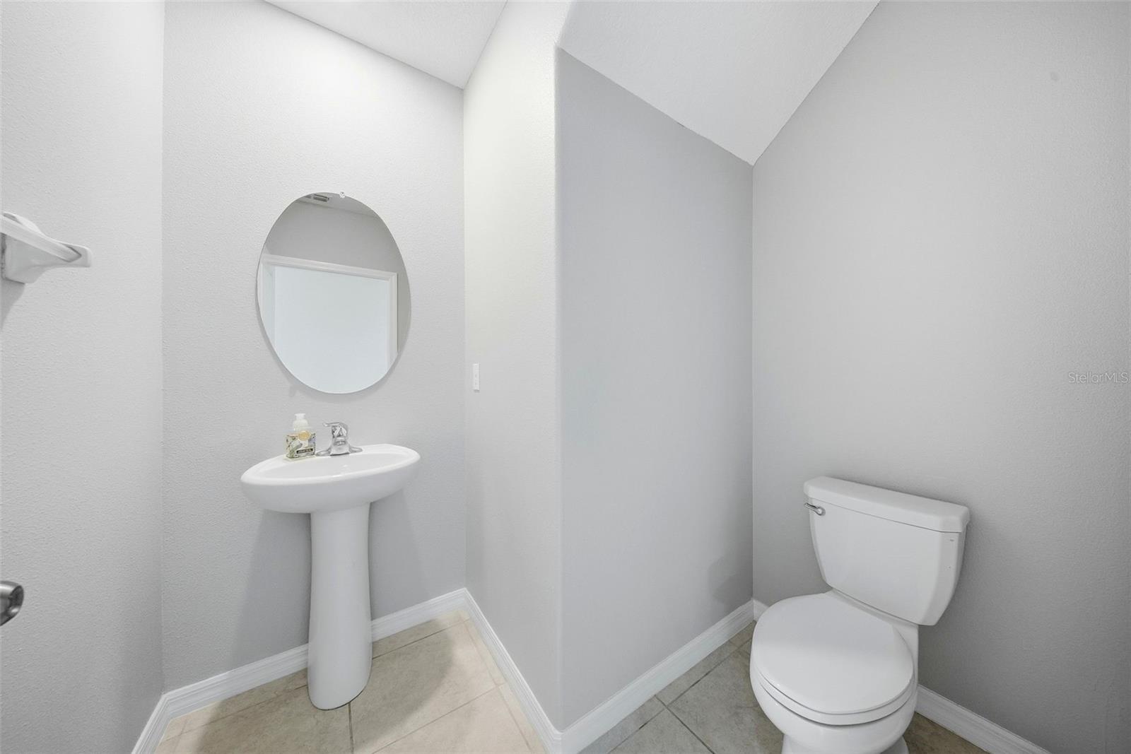 Image 14 of 45 For 15617 Charr Island Street