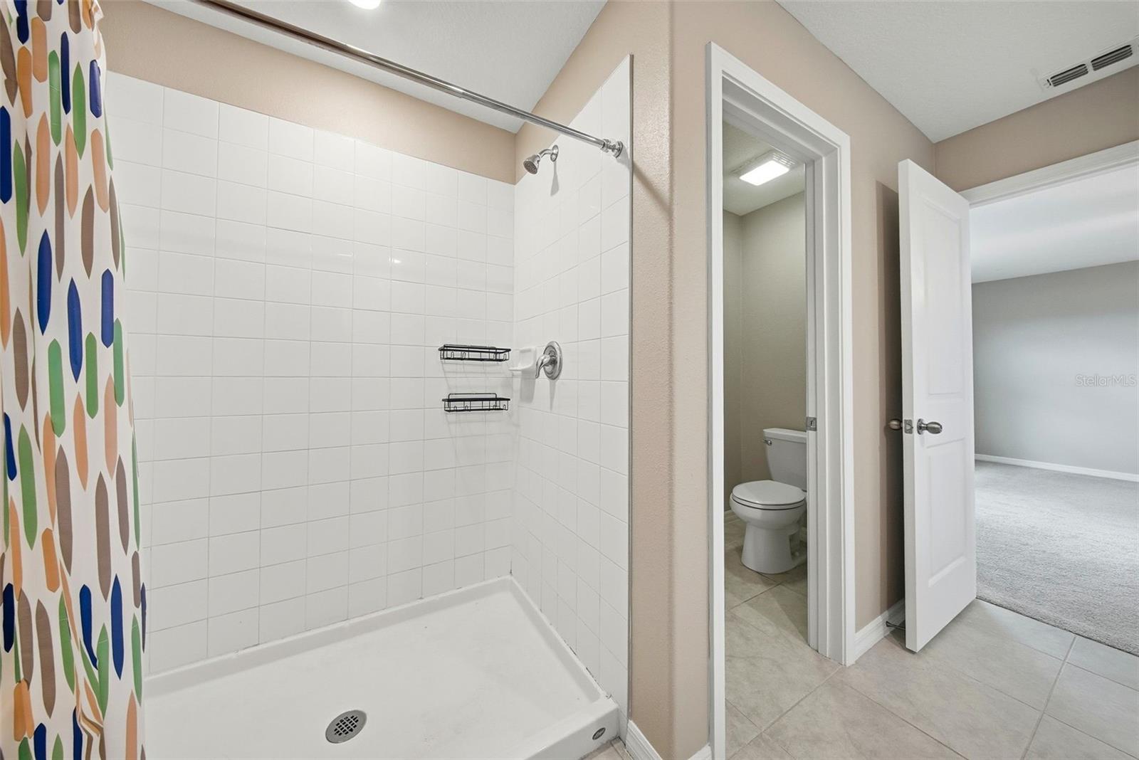 Image 22 of 45 For 15617 Charr Island Street