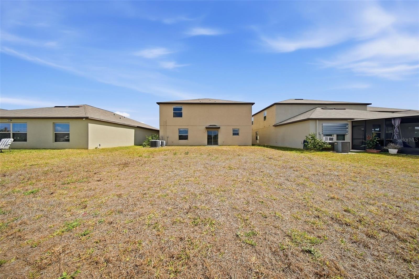 Image 32 of 45 For 15617 Charr Island Street