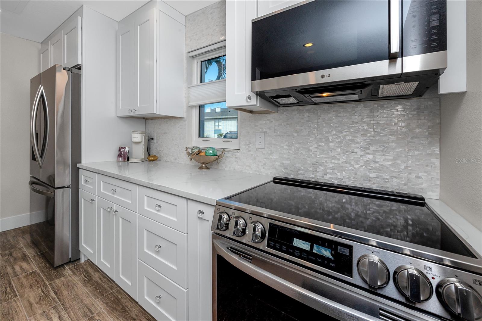 Image 13 of 47 For 329 Medallion Boulevard B