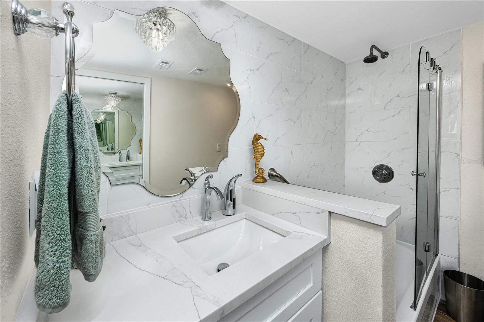 Image 23 of 47 For 329 Medallion Boulevard B