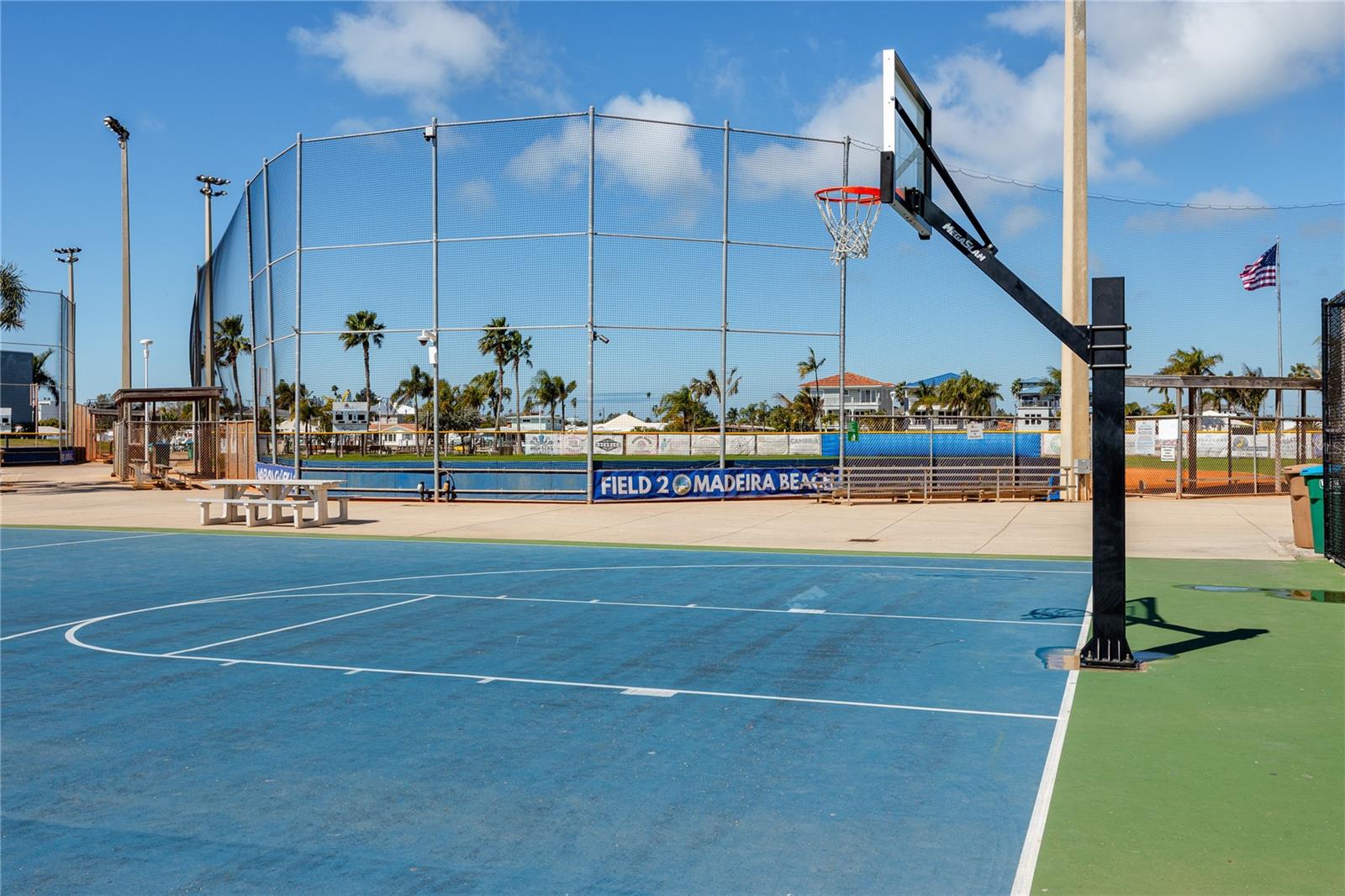 Image 37 of 47 For 329 Medallion Boulevard B