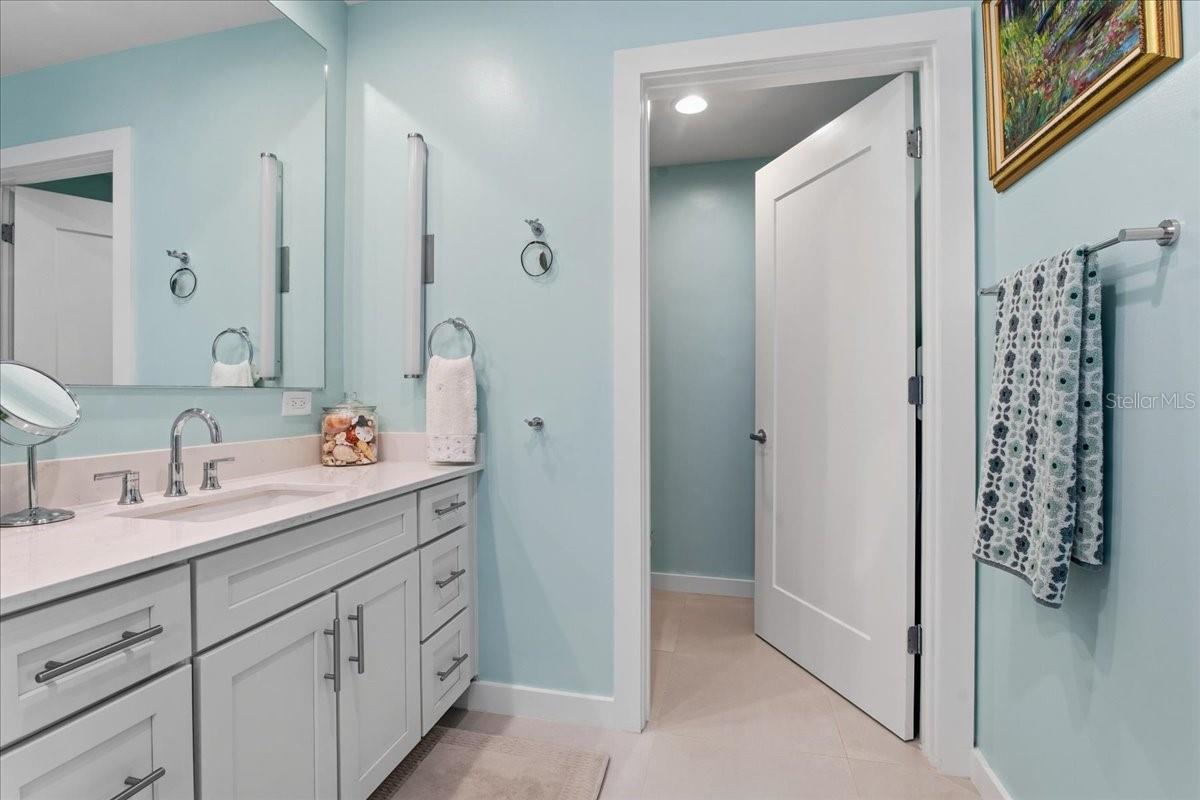 Image 32 of 40 For 920 Osceola Avenue 702