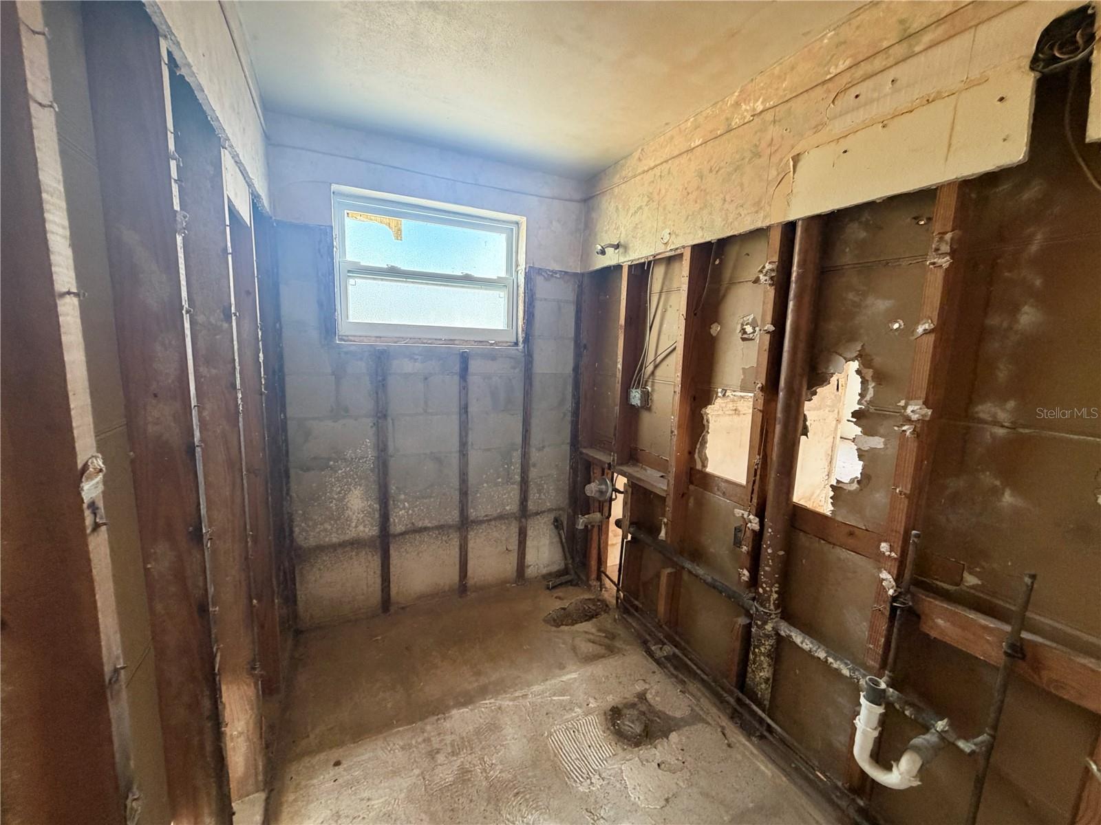 Image 7 of 13 For 3800 Linkwood Street