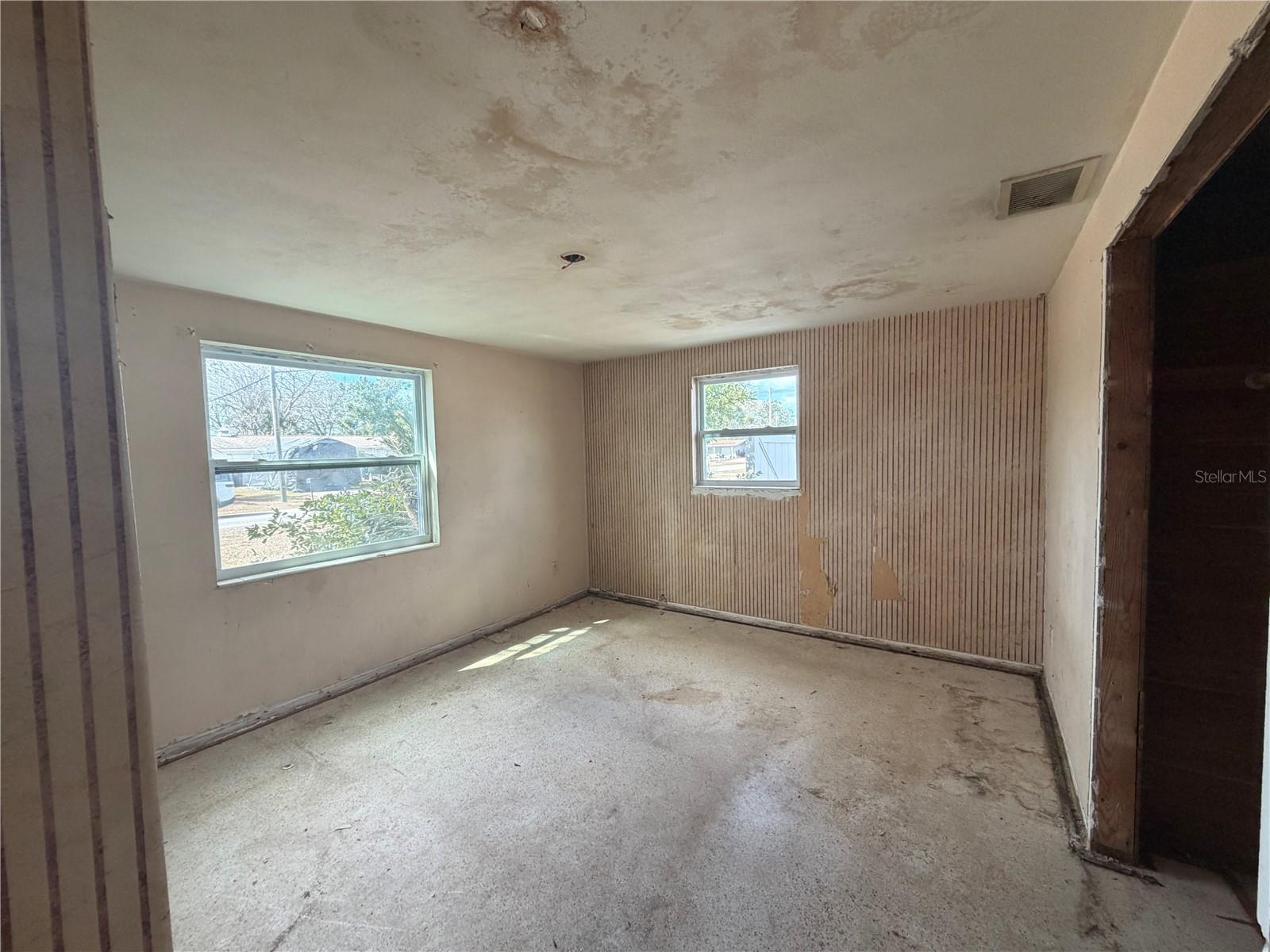 Image 8 of 13 For 3800 Linkwood Street