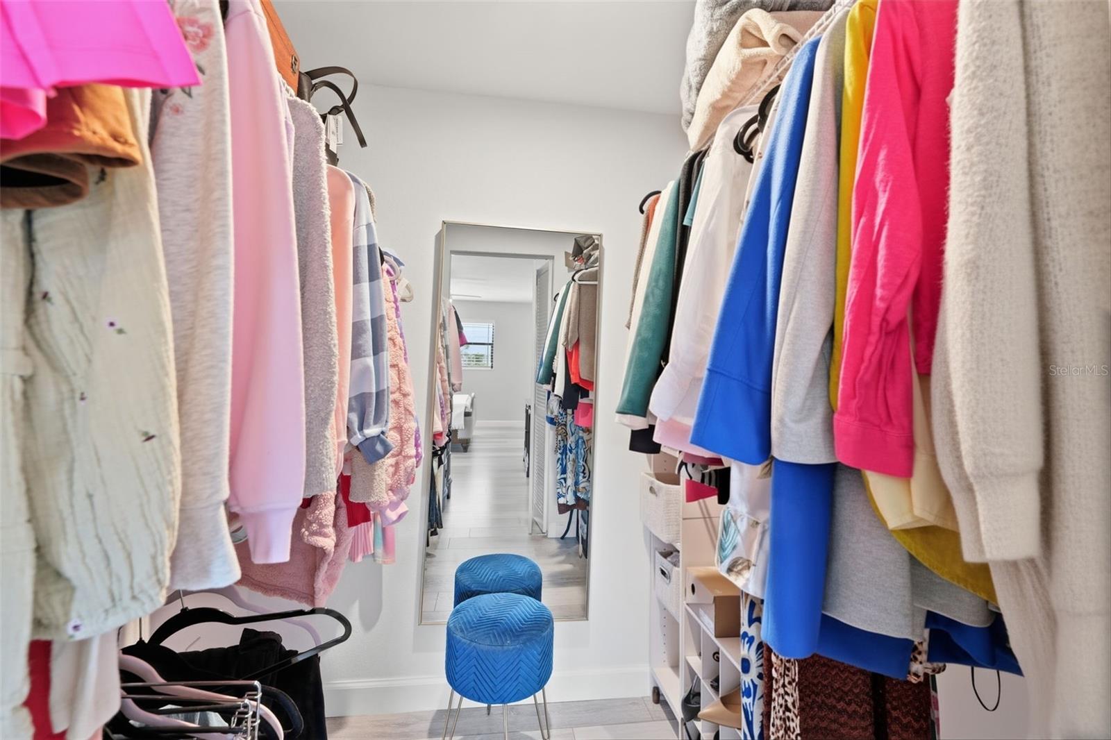 Image 16 of 39 For 9204 Golf View Drive