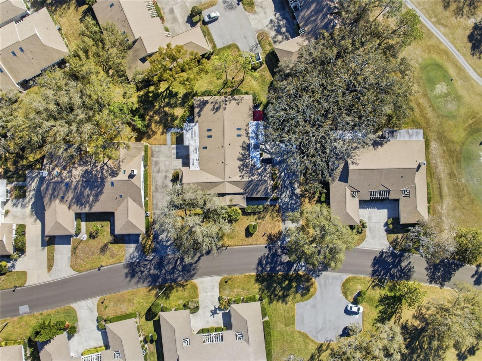 Image 35 of 39 For 9204 Golf View Drive