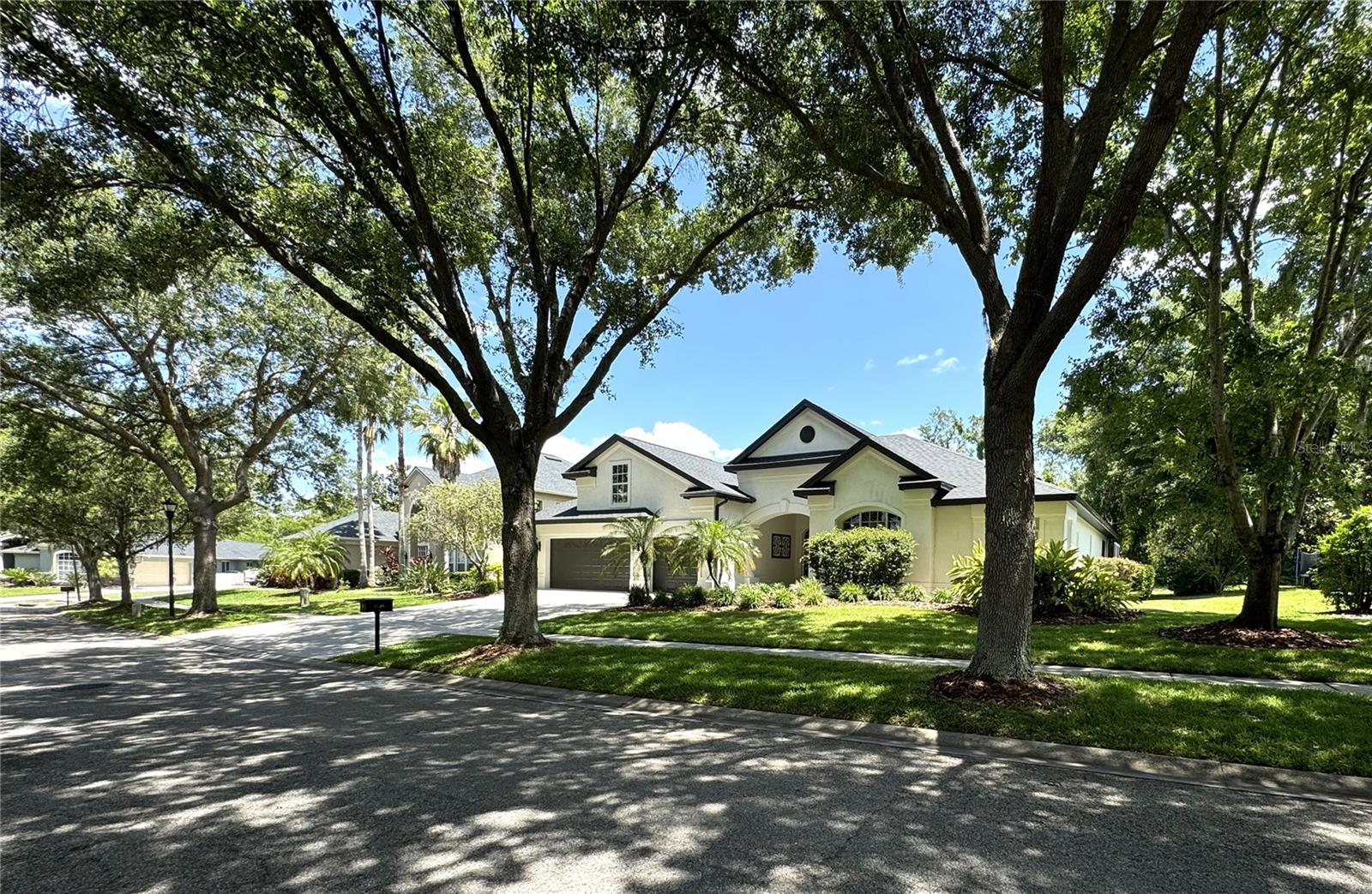 Image 10 of 78 For 15106 Kestrelrise Drive