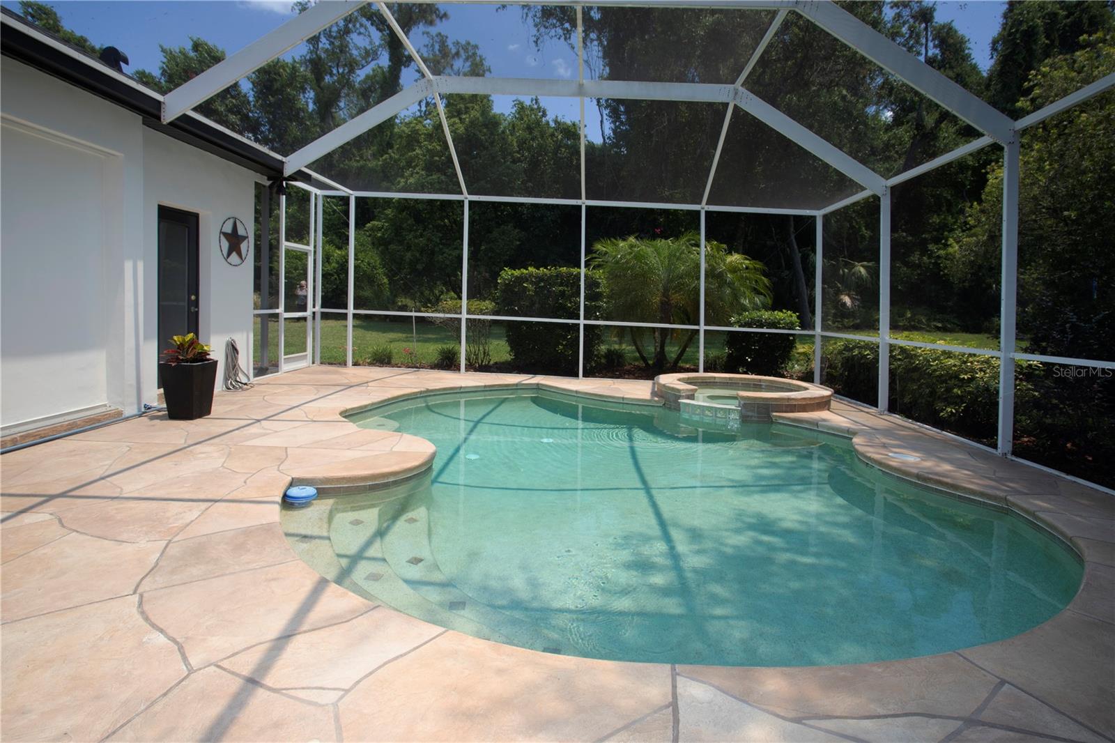 Image 17 of 78 For 15106 Kestrelrise Drive