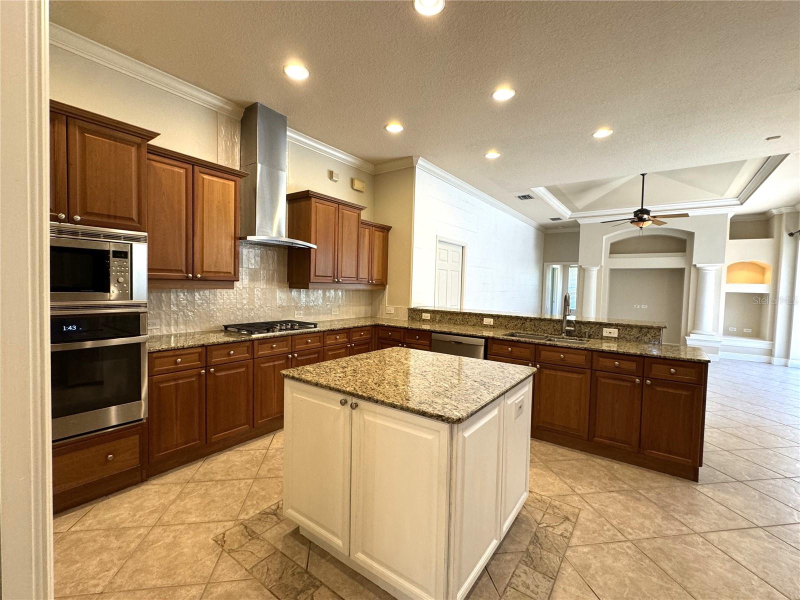 Image 38 of 78 For 15106 Kestrelrise Drive