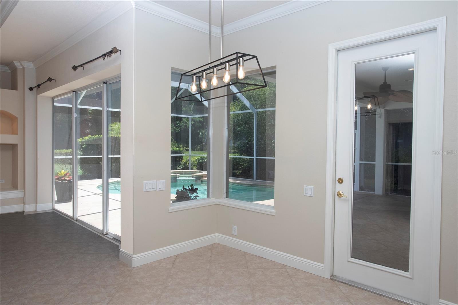 Image 41 of 78 For 15106 Kestrelrise Drive