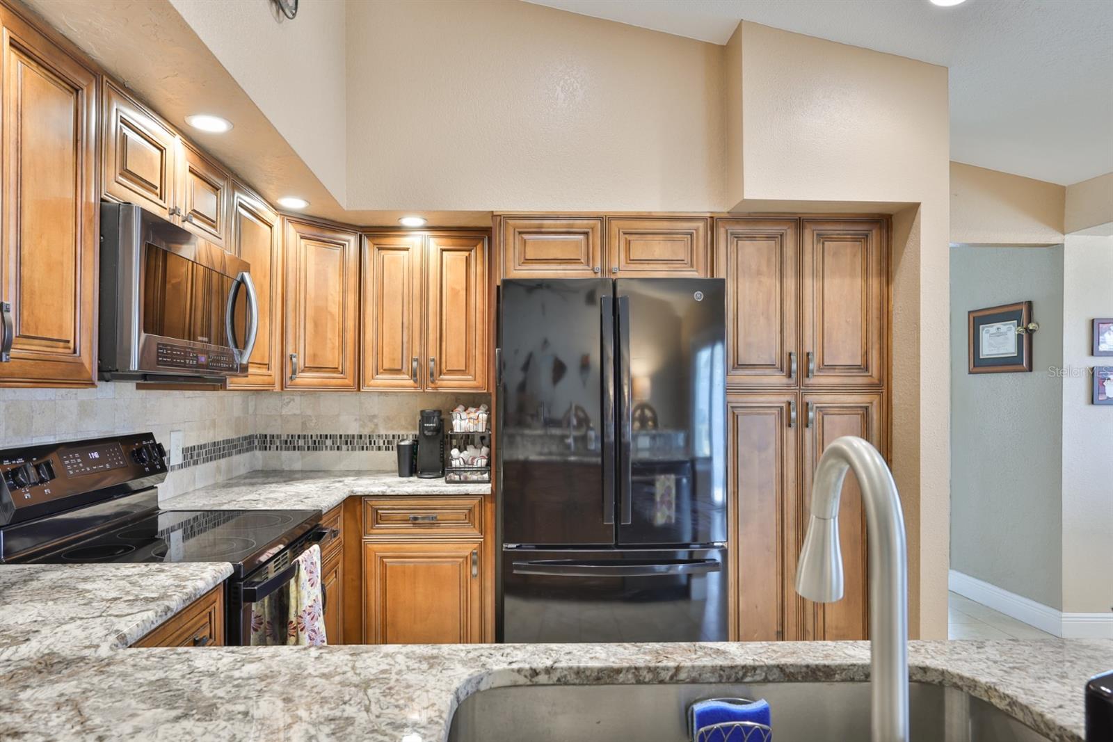 Image 18 of 56 For 9275 133rd Street