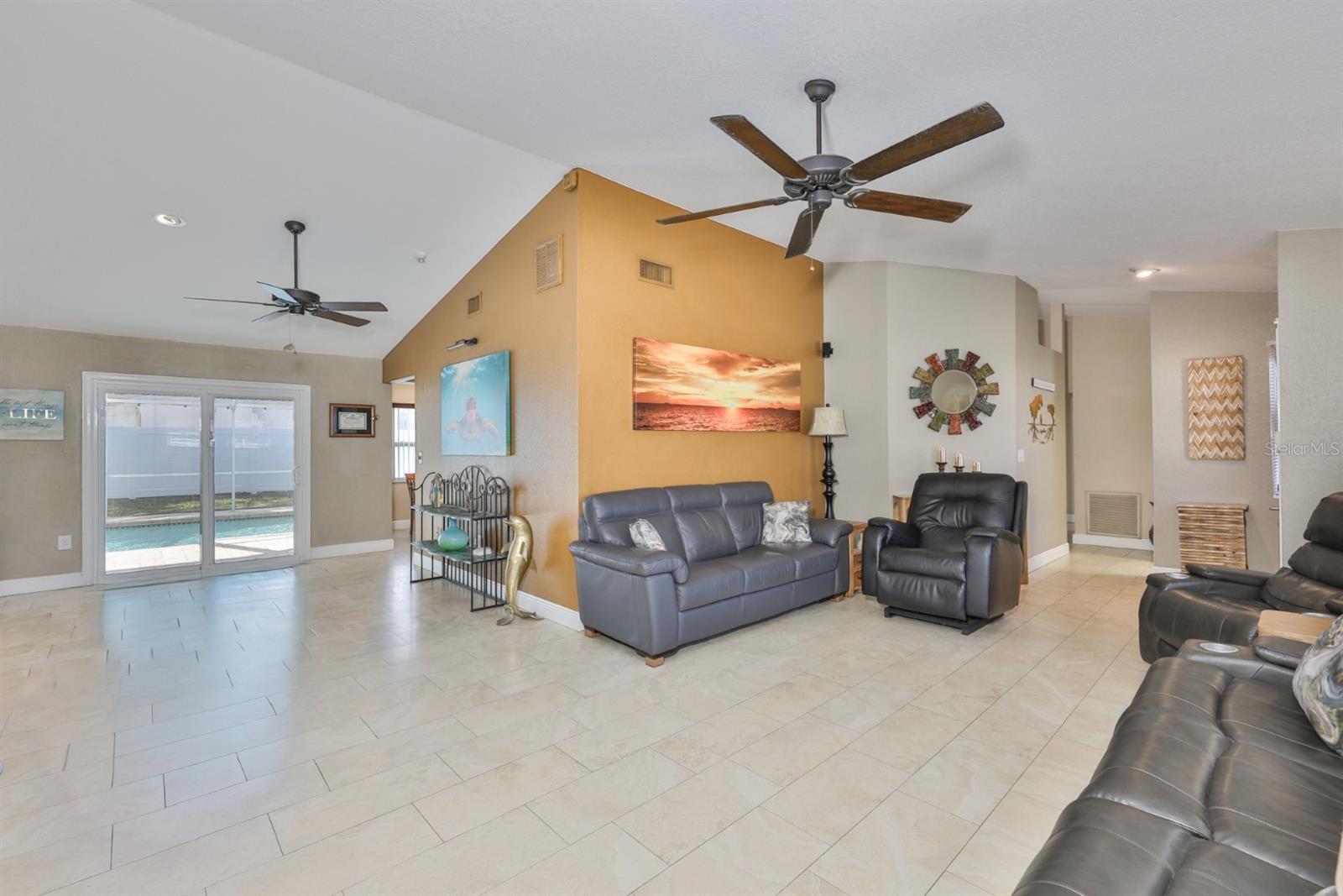 Image 5 of 56 For 9275 133rd Street