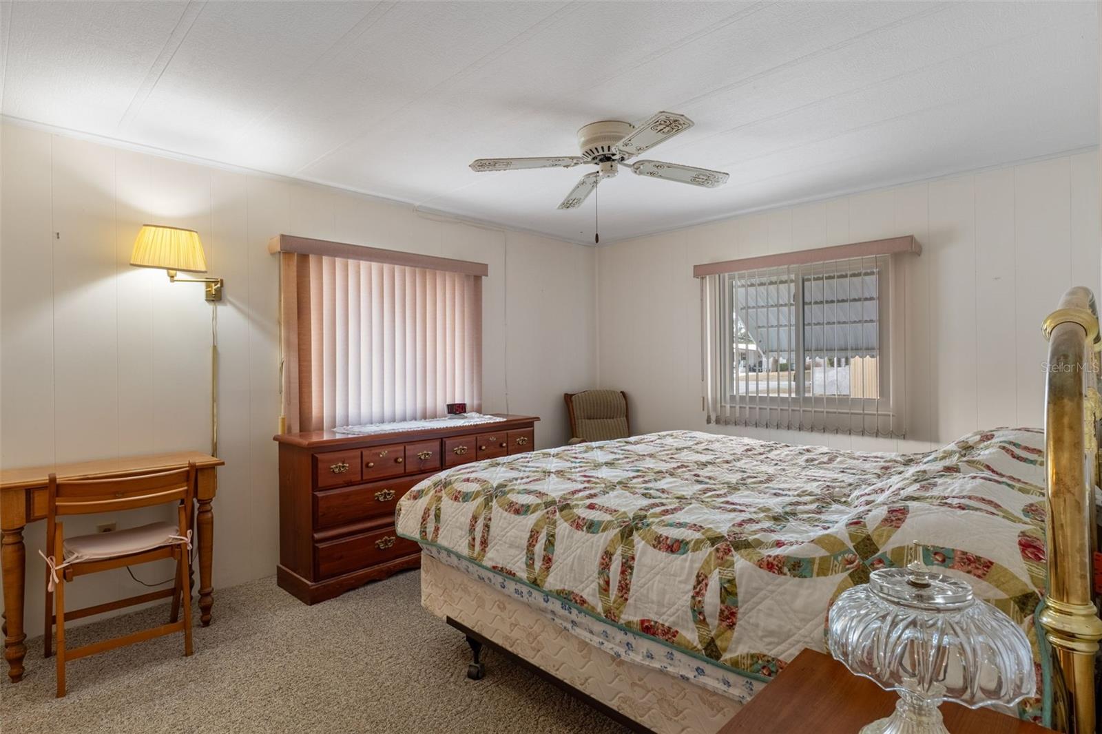 Listing photo id 18 for 7509 Mission Street