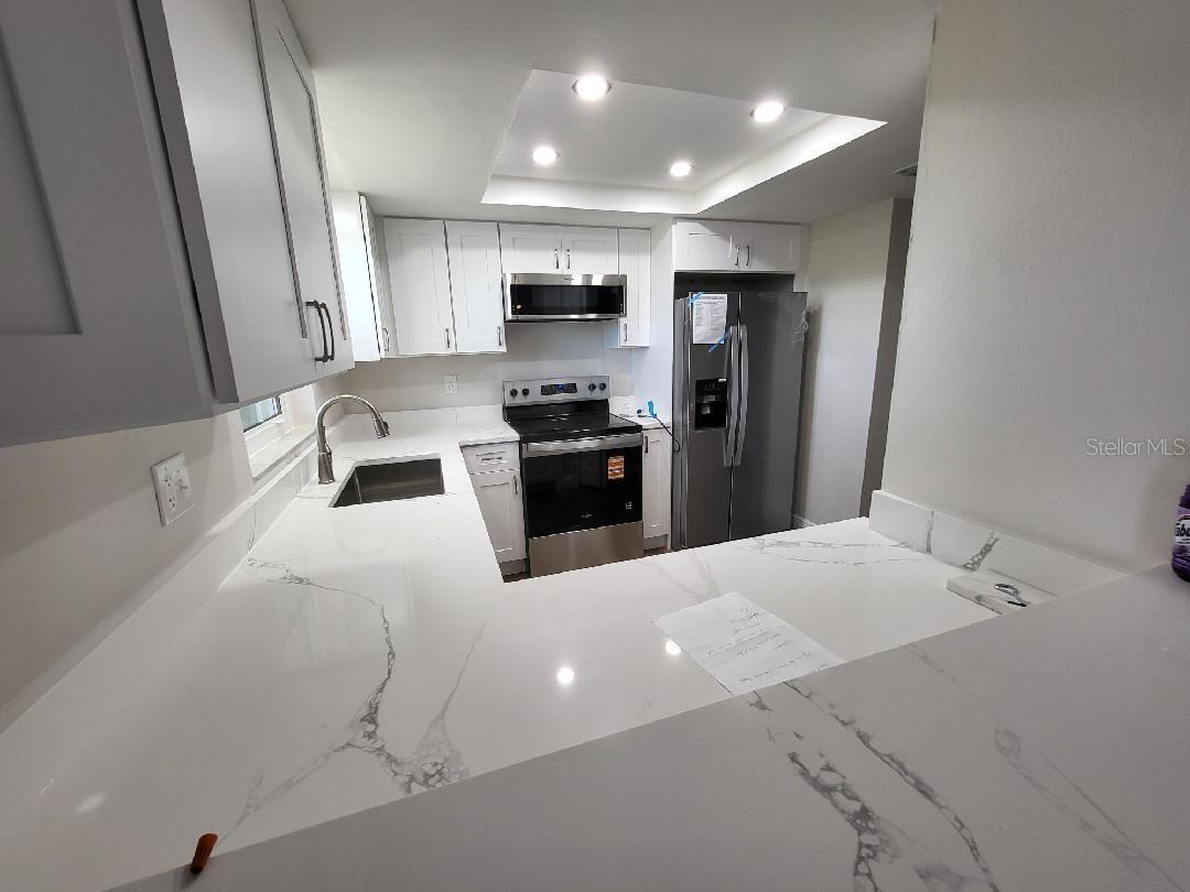 Image 6 of 19 For 8817 Bay Pointe Drive 108