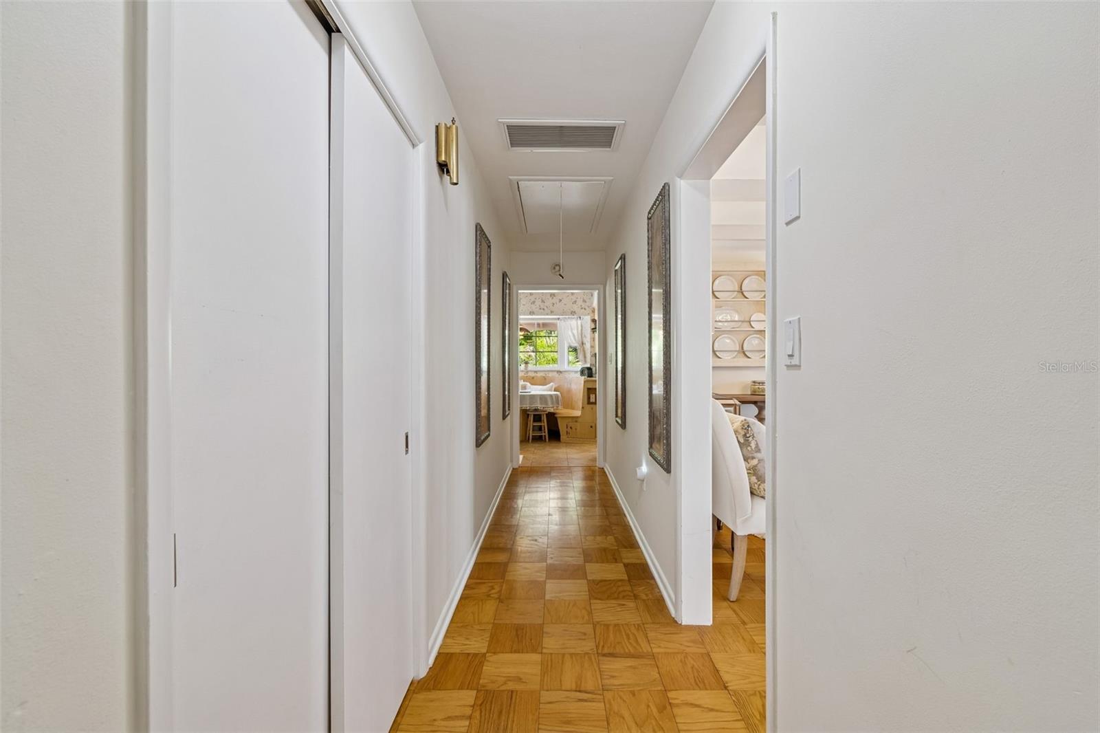 Image 26 of 64 For 65 Inness Drive