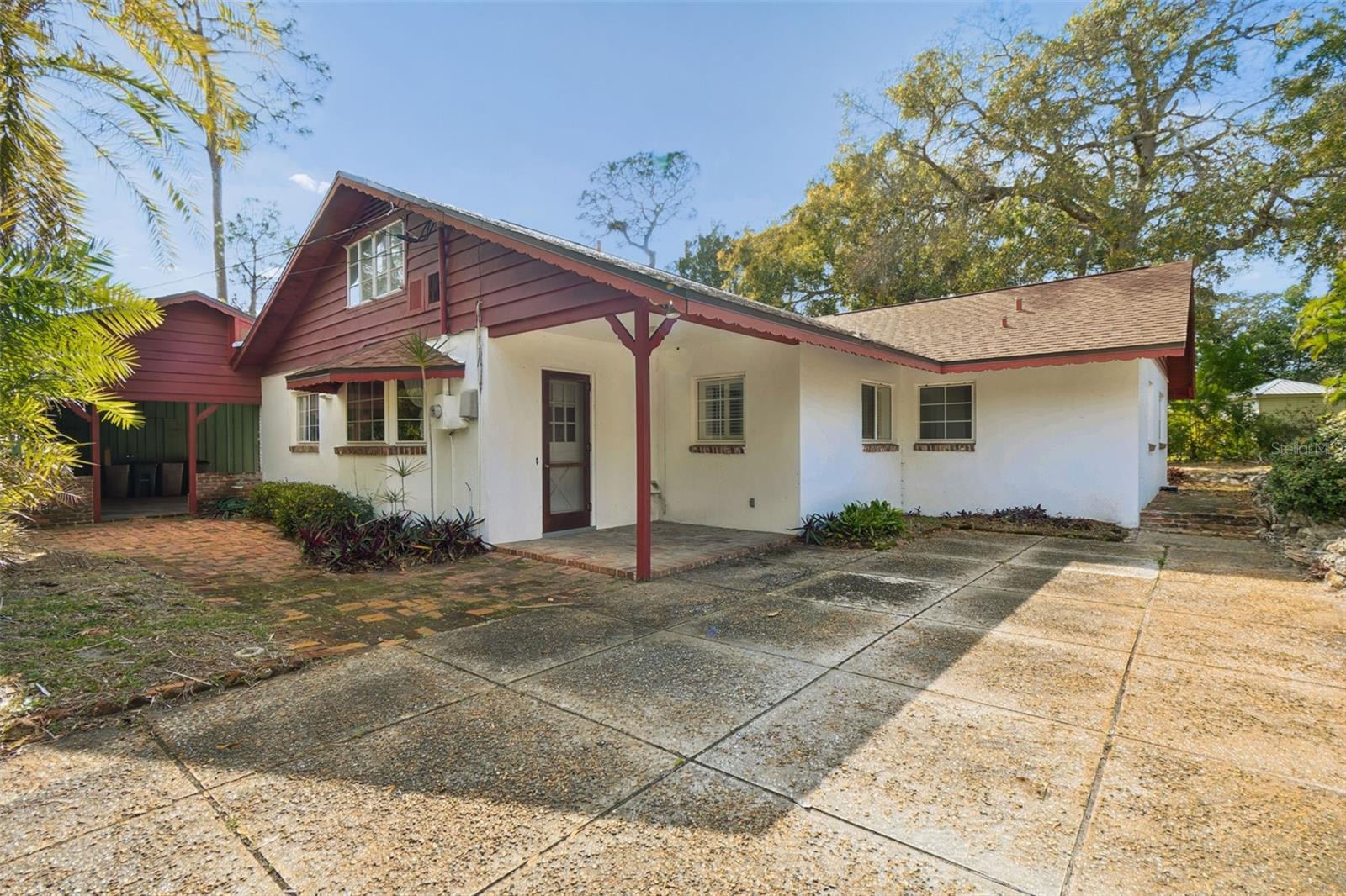 Image 55 of 64 For 65 Inness Drive