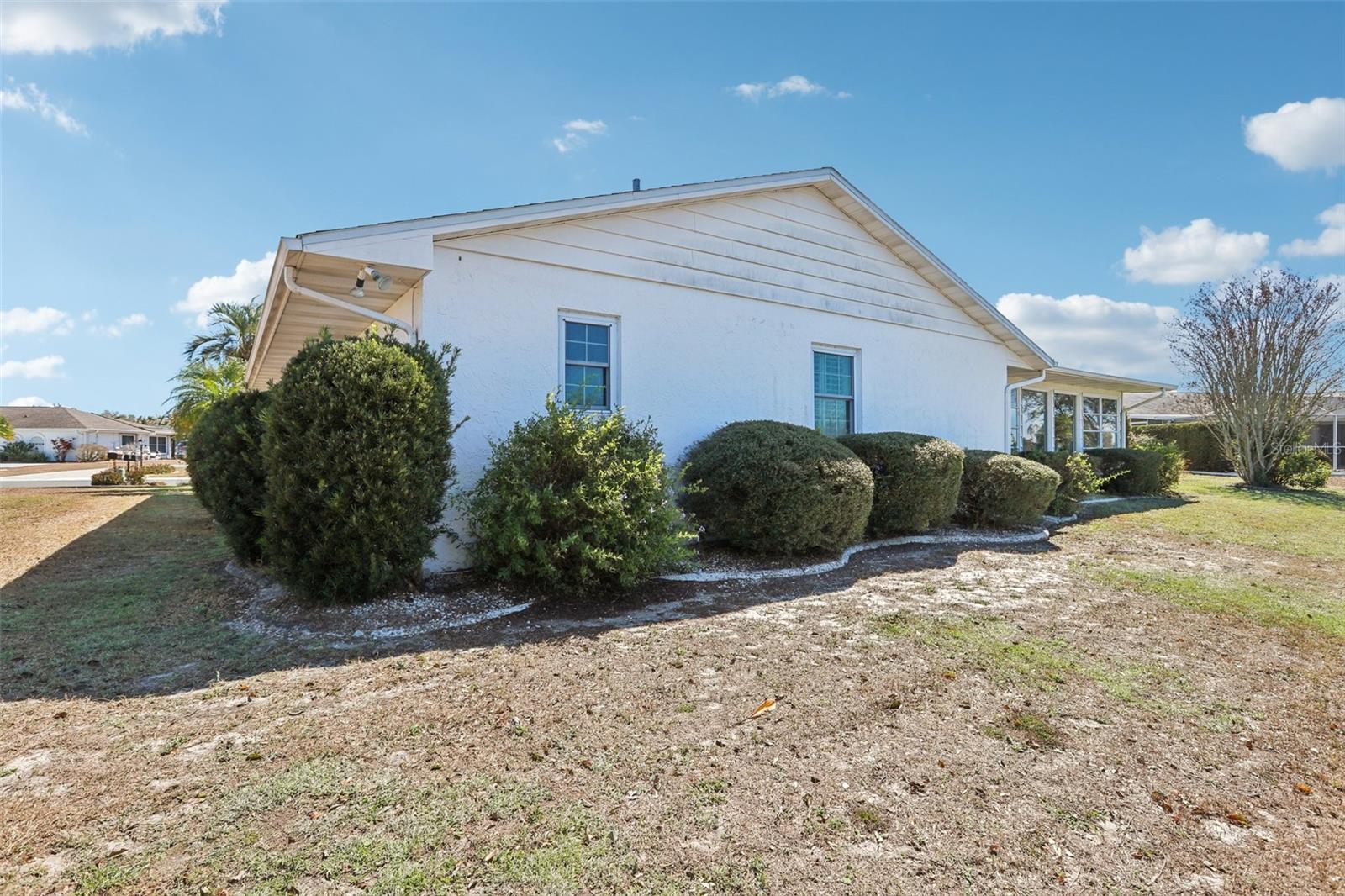 Image 41 of 61 For 407 Stoneham Drive