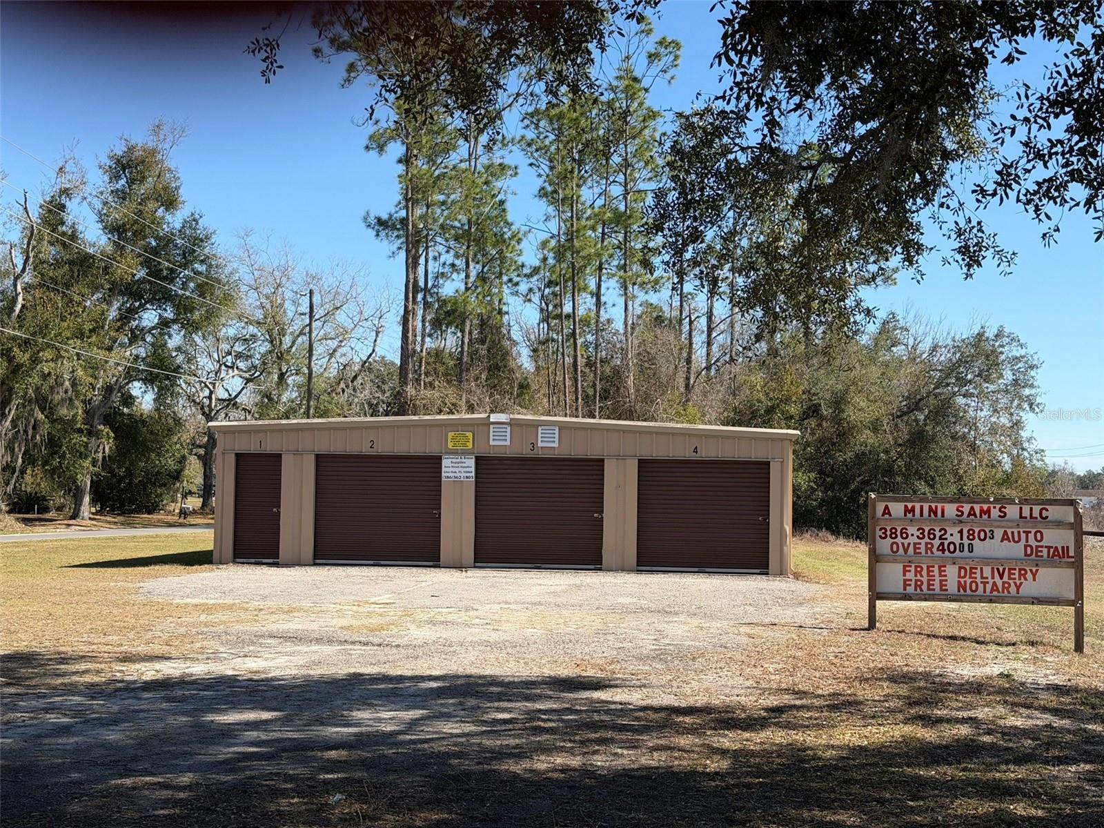 Image 19 of 21 For 12776 Railroad Street