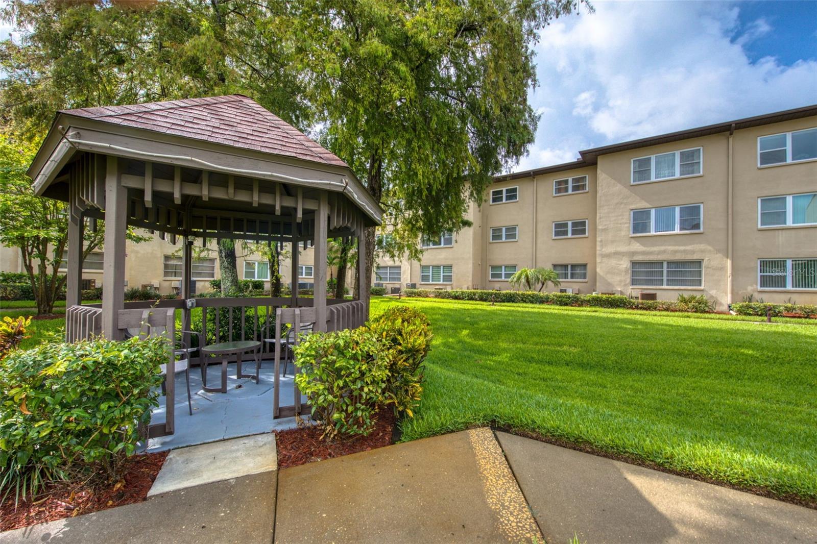 Image 8 of 46 For 1247 Martin Luther King Jr Avenue 307