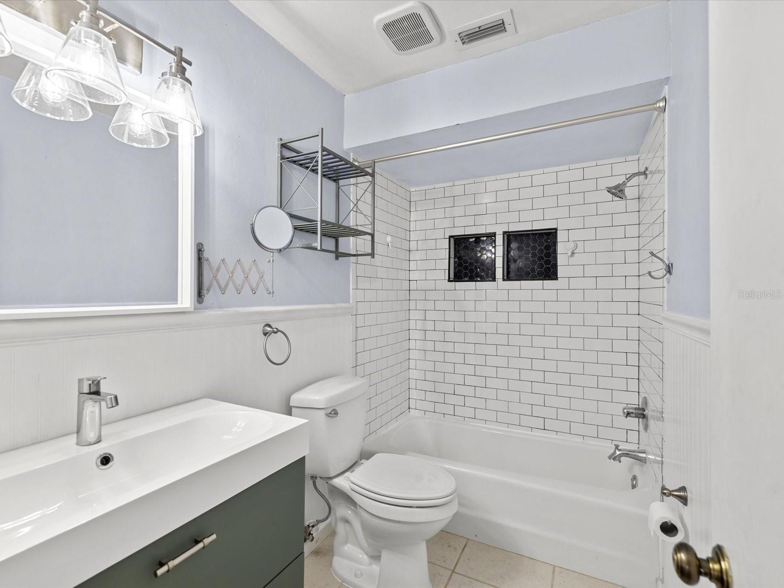 Image 15 of 40 For 2113 Perio Street