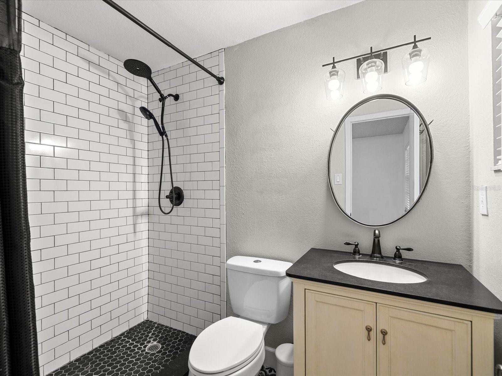 Image 21 of 40 For 2113 Perio Street