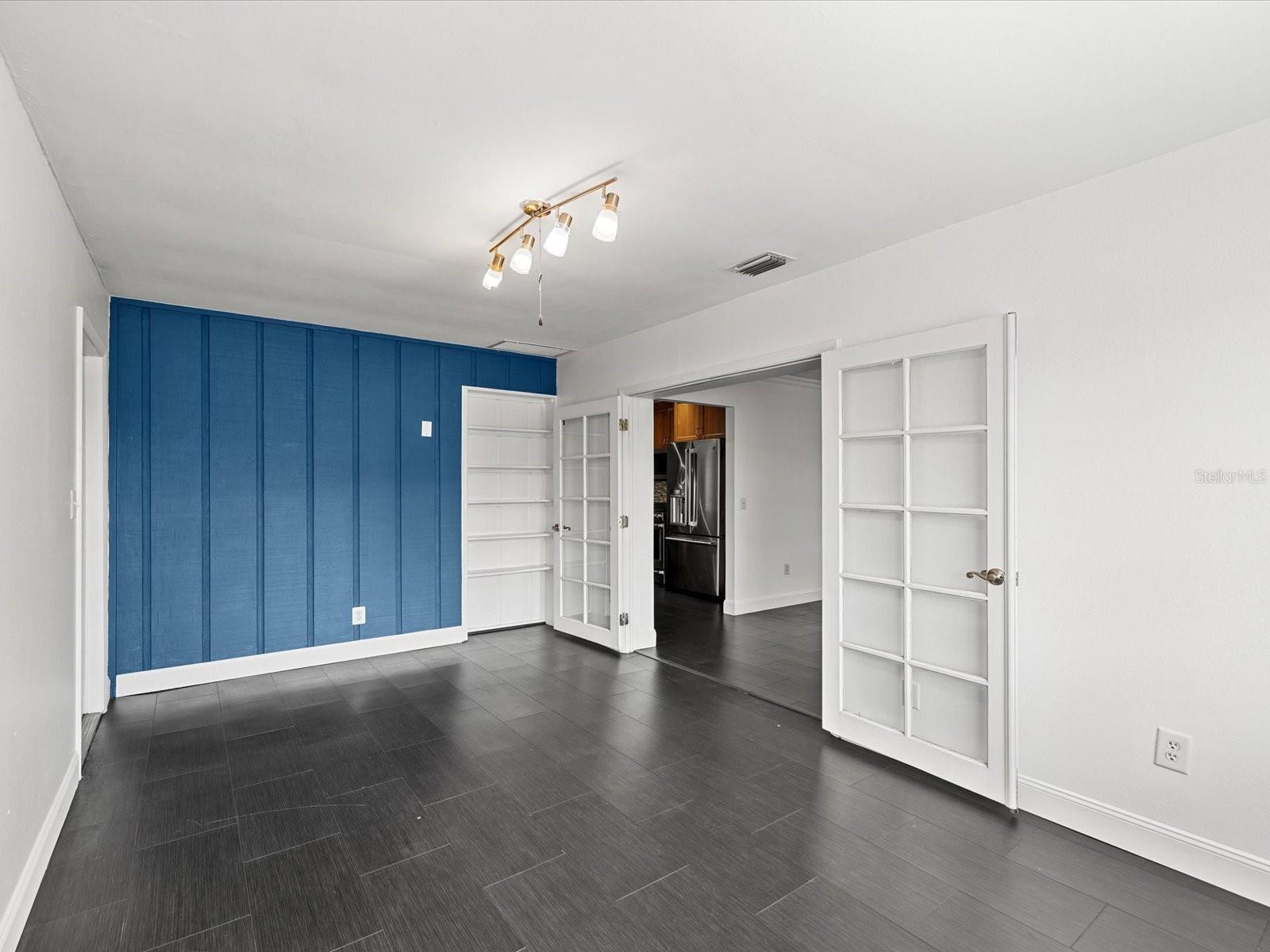 Image 7 of 40 For 2113 Perio Street