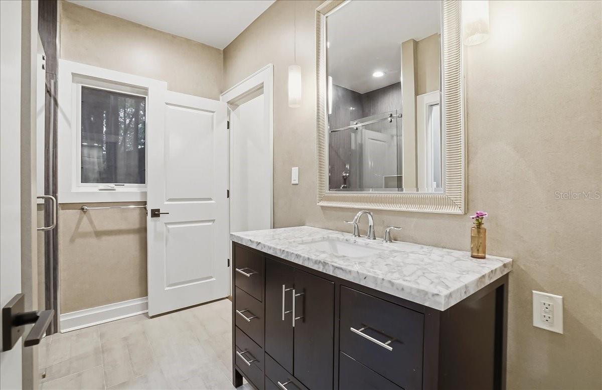 Image 13 of 44 For 2313 Bristol Avenue