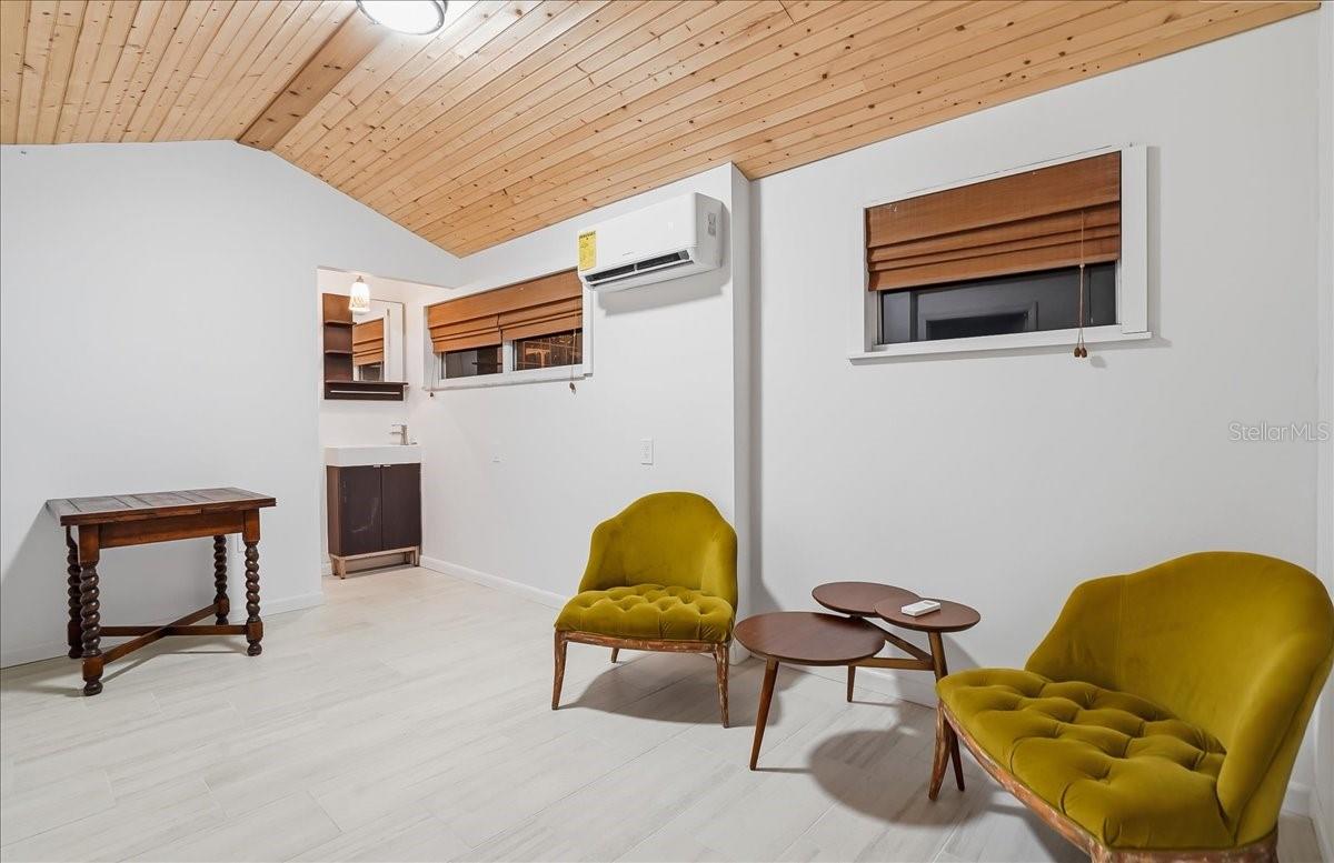 Image 32 of 44 For 2313 Bristol Avenue