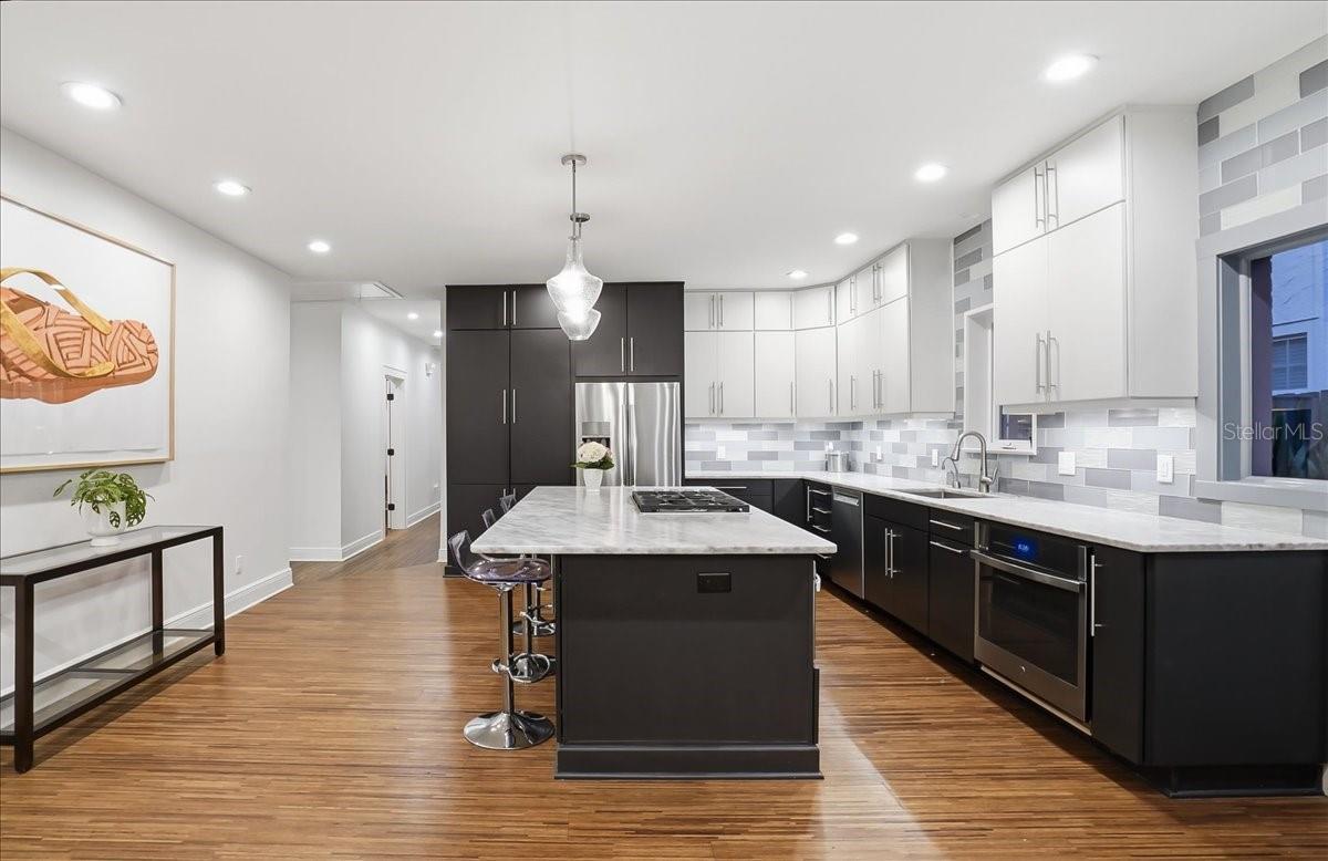 Image 5 of 44 For 2313 Bristol Avenue