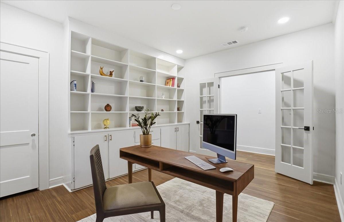 Image 9 of 44 For 2313 Bristol Avenue