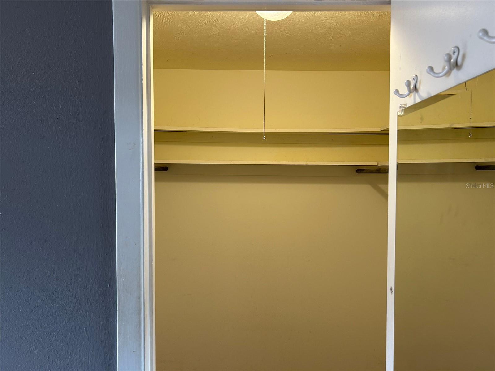 Image 22 of 46 For 1815 Lowry Avenue