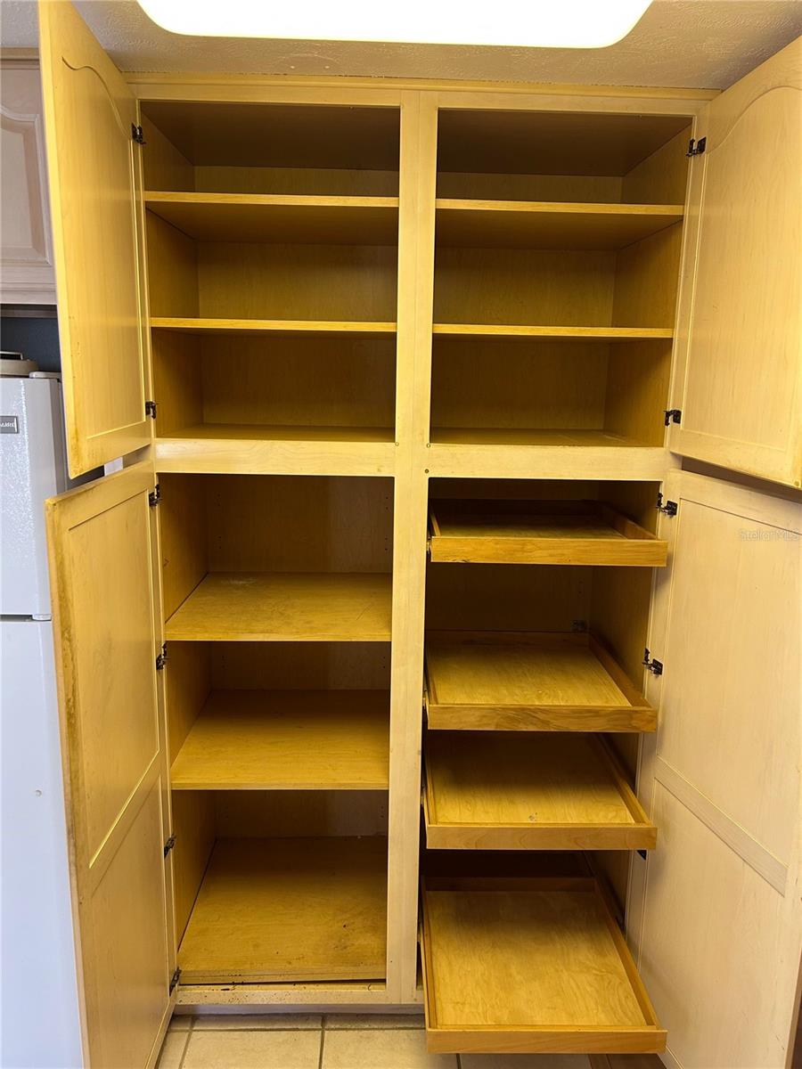 Image 26 of 46 For 1815 Lowry Avenue