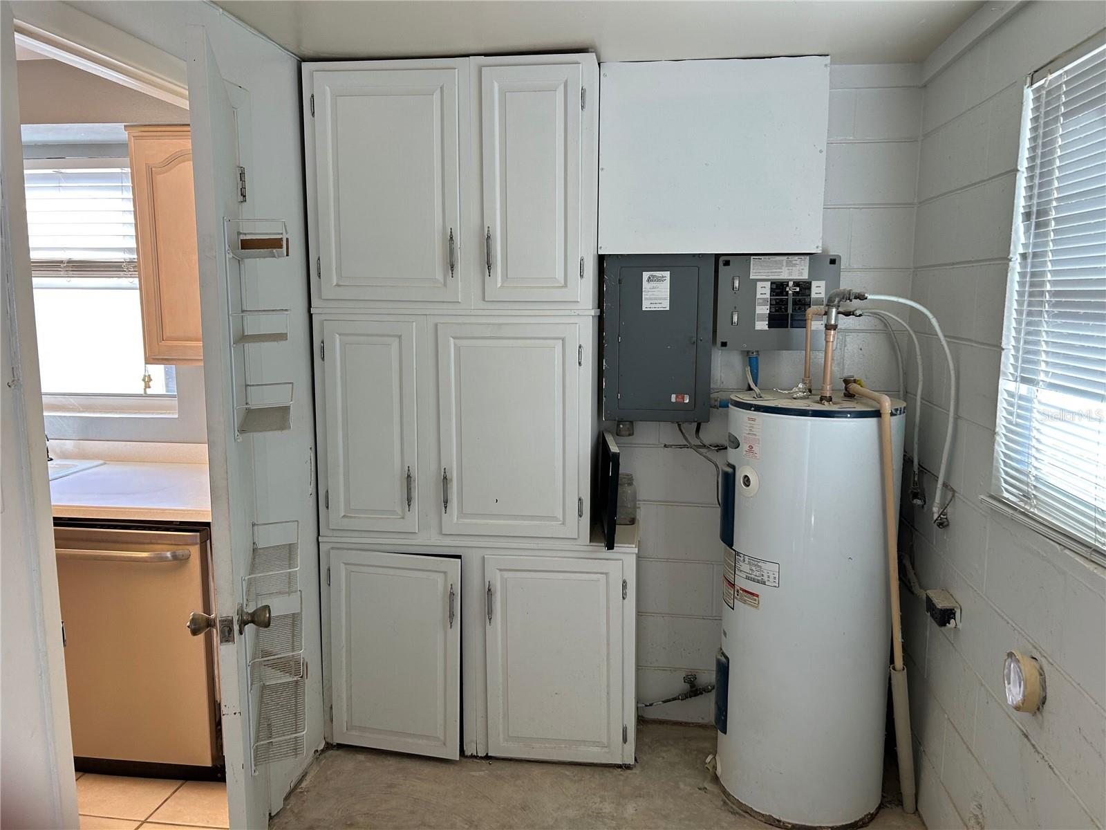 Image 33 of 46 For 1815 Lowry Avenue