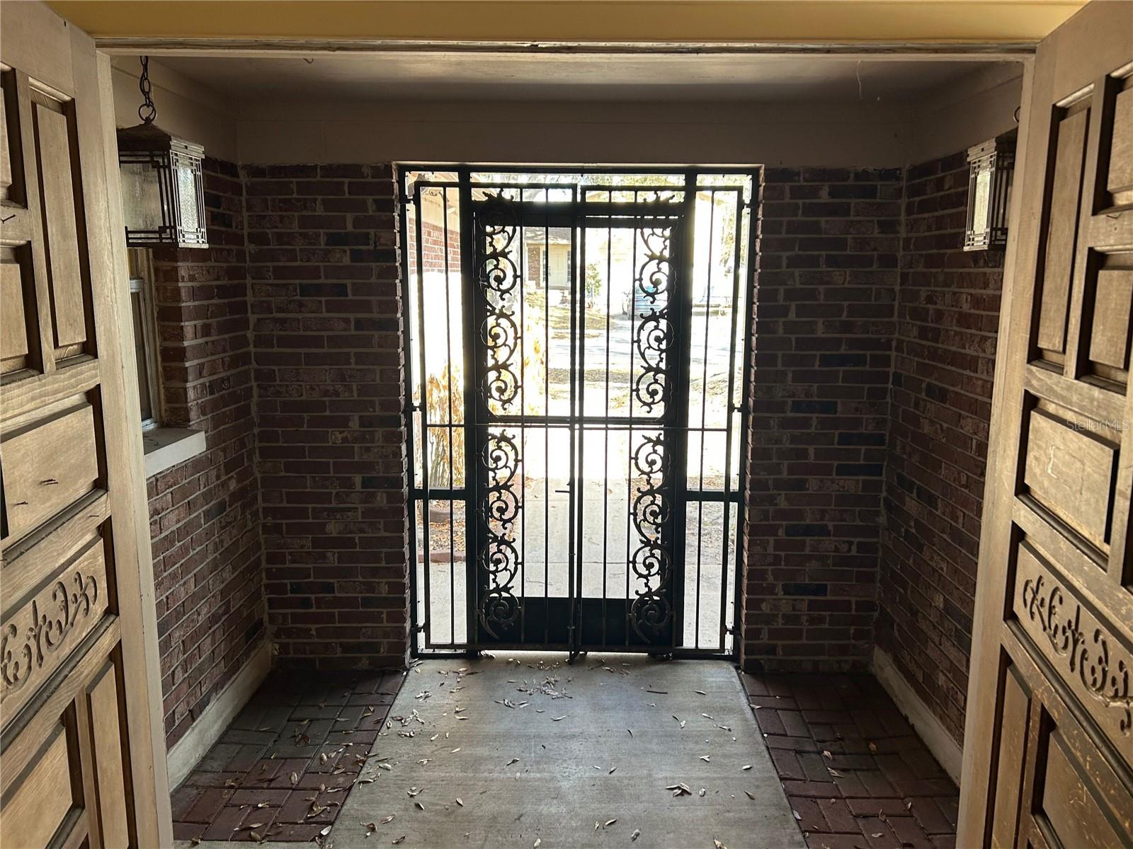 Image 44 of 46 For 1815 Lowry Avenue