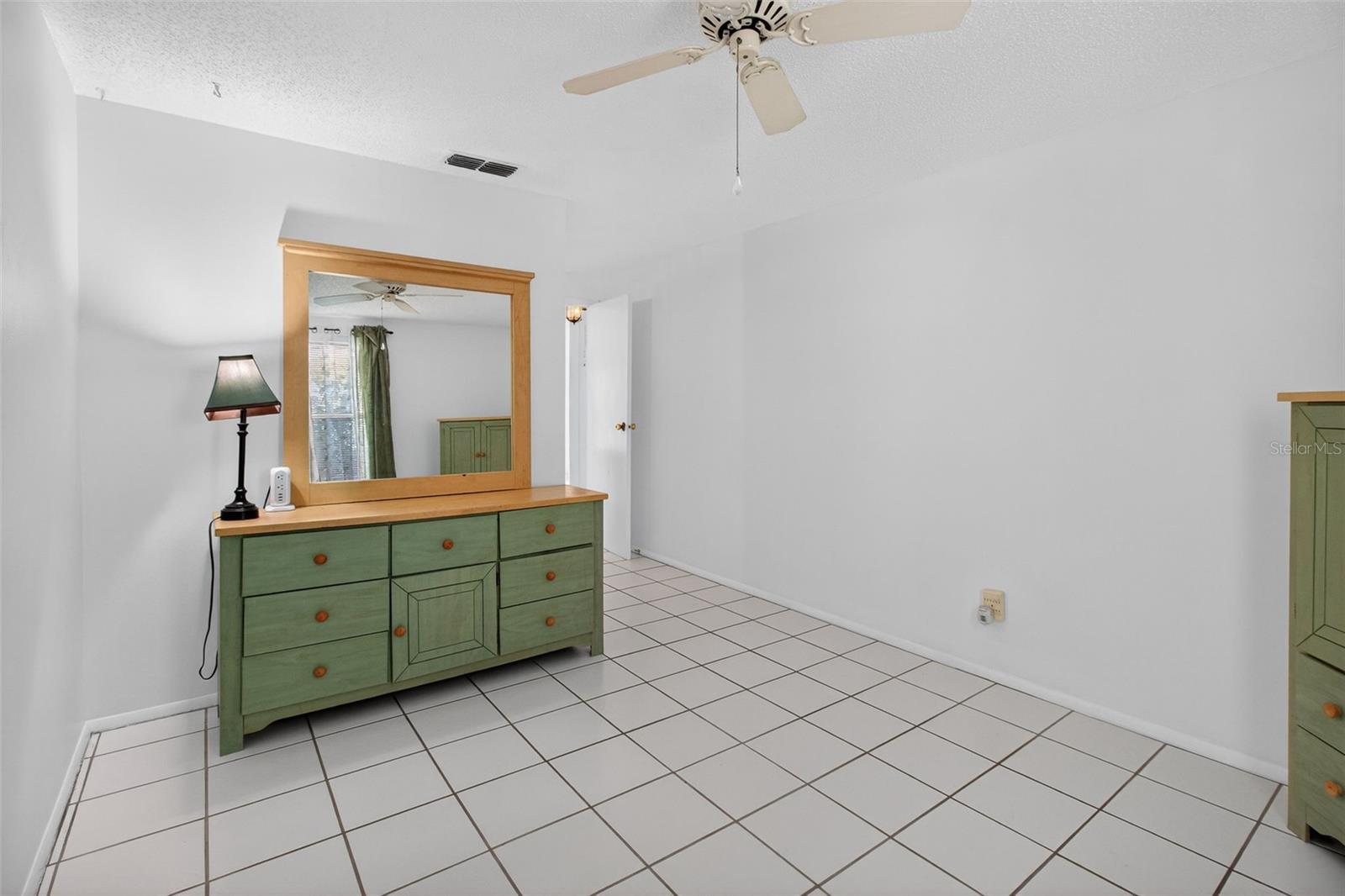 Listing photo id 18 for 215 Lake Charles Court