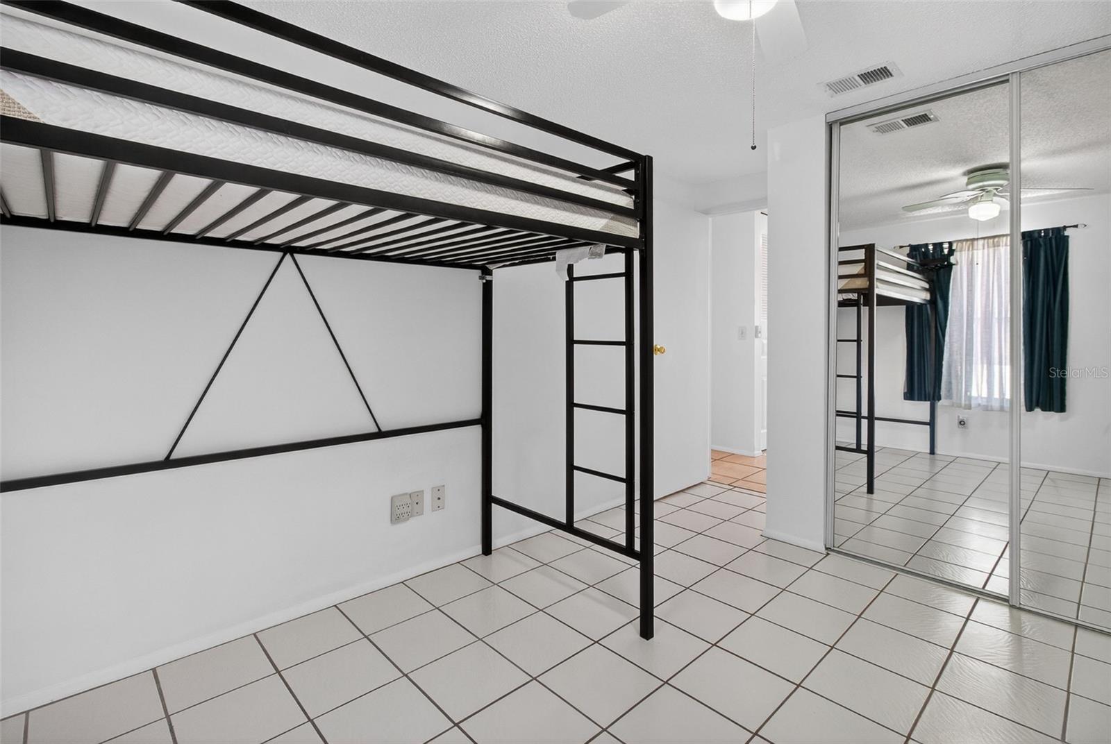 Listing photo id 21 for 215 Lake Charles Court