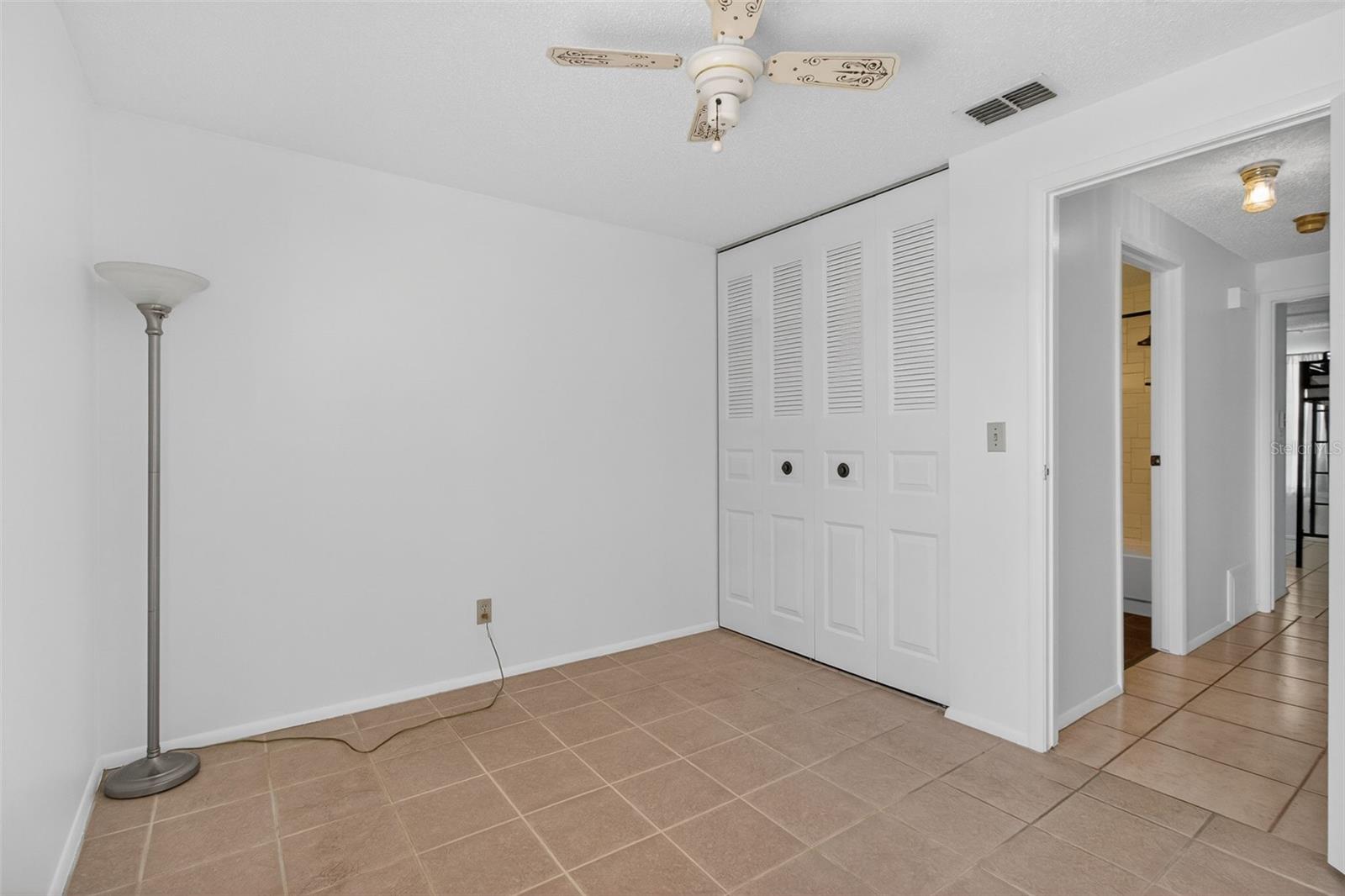 Listing photo id 24 for 215 Lake Charles Court