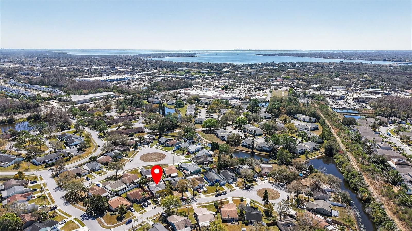 Listing photo id 42 for 215 Lake Charles Court