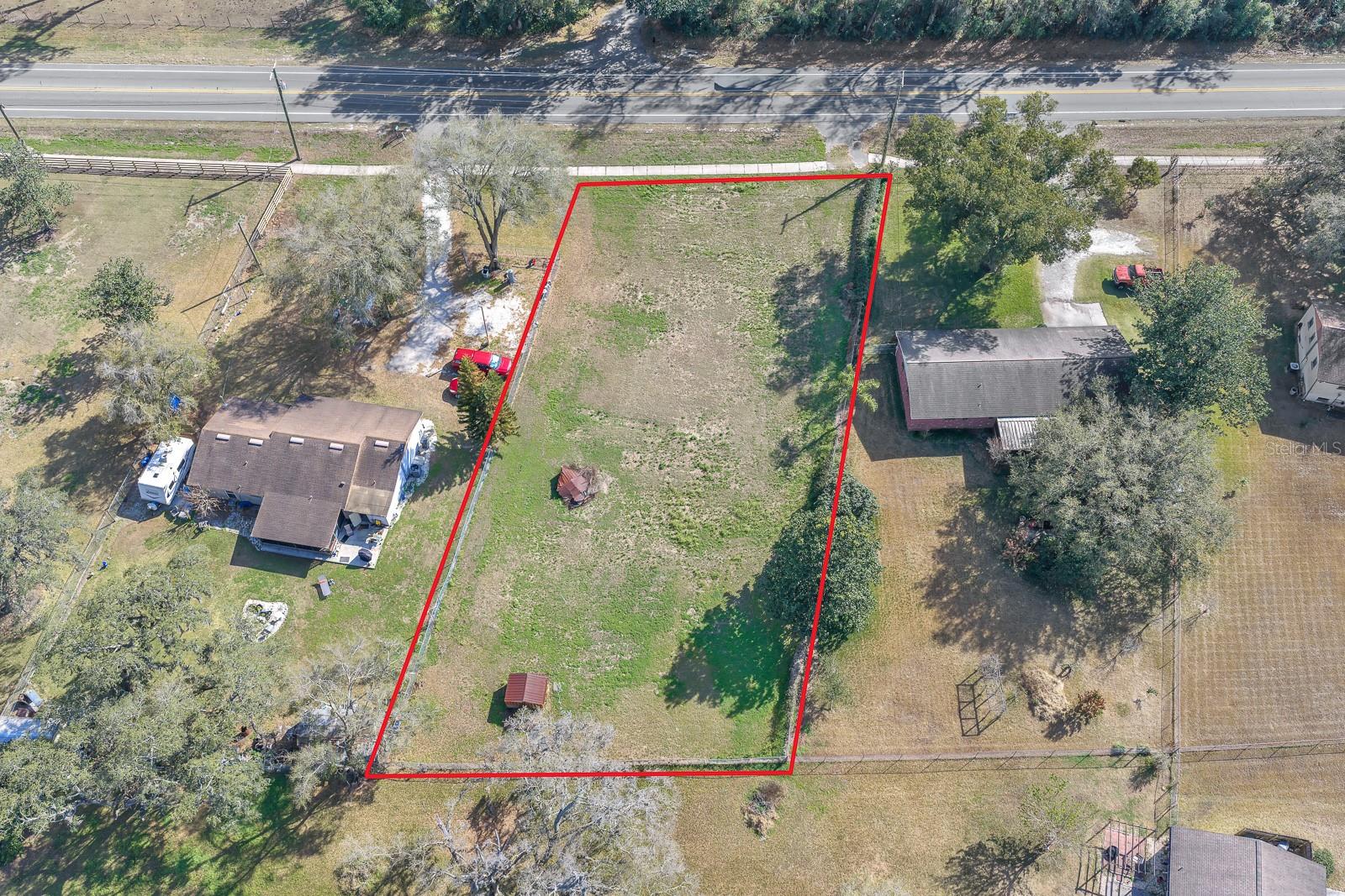 Listing photo id 2 for 13520 92 Highway